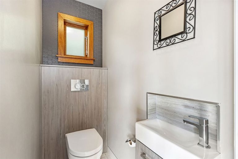 Photo of property in 28 Nairn Street, Spreydon, Christchurch, 8024