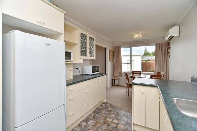 Photo of property in 2 Aintree Street, Bishopdale, Christchurch, 8051