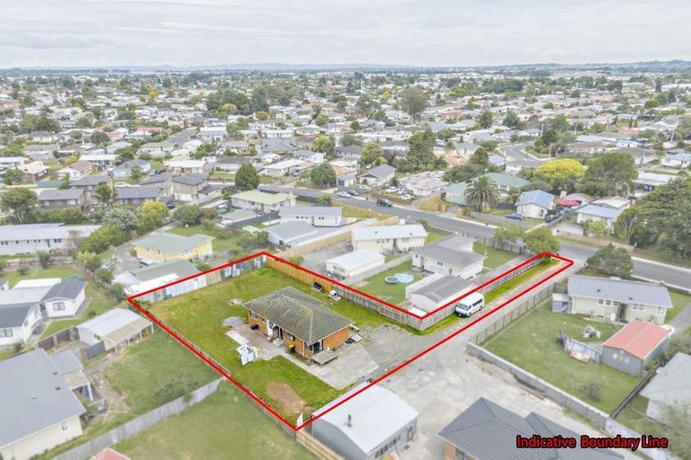 Photo of property in 18 President Avenue, Papakura, 2110