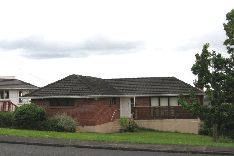 Photo of property in 105 Sylvan Avenue, Northcote, Auckland, 0627