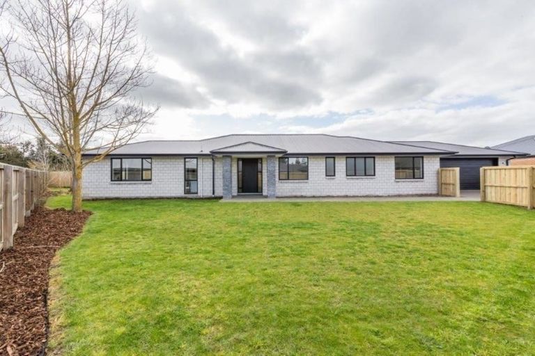 Photo of property in 43 Masefield Drive, Rolleston, 7614
