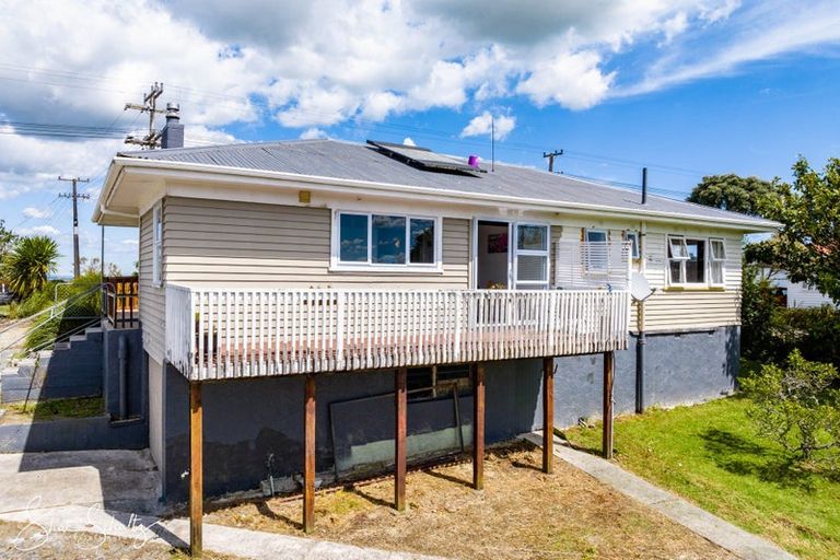 Photo of property in 46 Gorge Road, Maungaturoto, 0520
