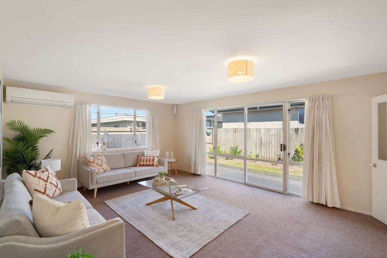 Photo of property in 2b Smartlea Street, Hoon Hay, Christchurch, 8025