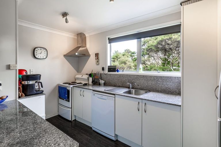 Photo of property in 2/22 Hobby Avenue, Birkdale, Auckland, 0626
