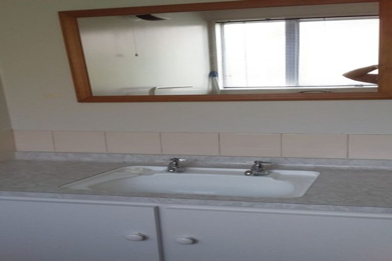 Photo of property in 10/84 Warrender Street, North Dunedin, Dunedin, 9016