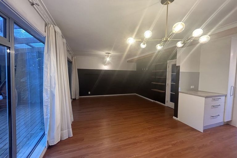 Photo of property in 20c Fairfield Avenue, Addington, Christchurch, 8024