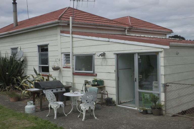 Photo of property in 63 King Street, Hikurangi, 0114
