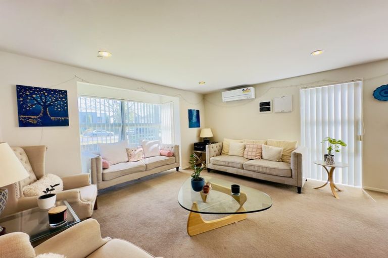 Photo of property in 189 Porchester Road, Takanini, 2112