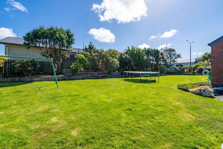 Photo of property in 728 Queens Drive, Waikiwi, Invercargill, 9810