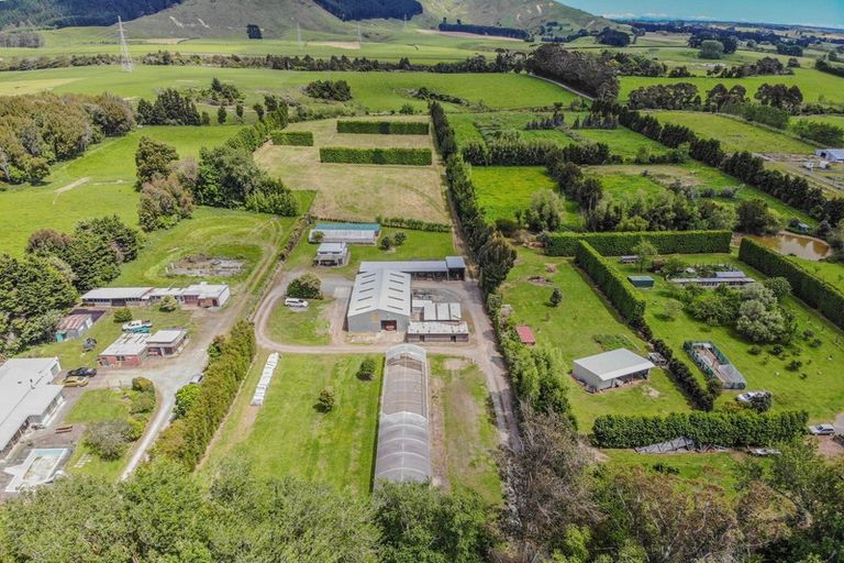 Photo of property in 119 Engles Road, Shannon, 4821