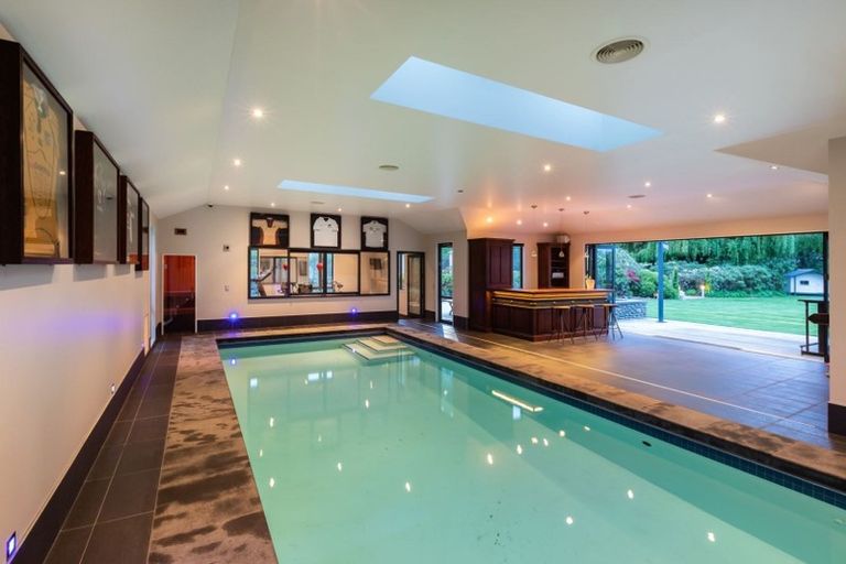 Photo of property in 395 Marshland Road, Marshland, Christchurch, 8083