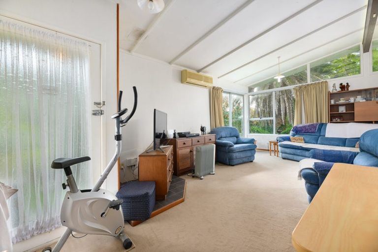 Photo of property in 31 Mawney Road, Henderson, Auckland, 0610