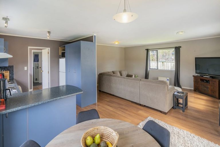 Photo of property in 15 Seascape Avenue, Whitianga, 3510