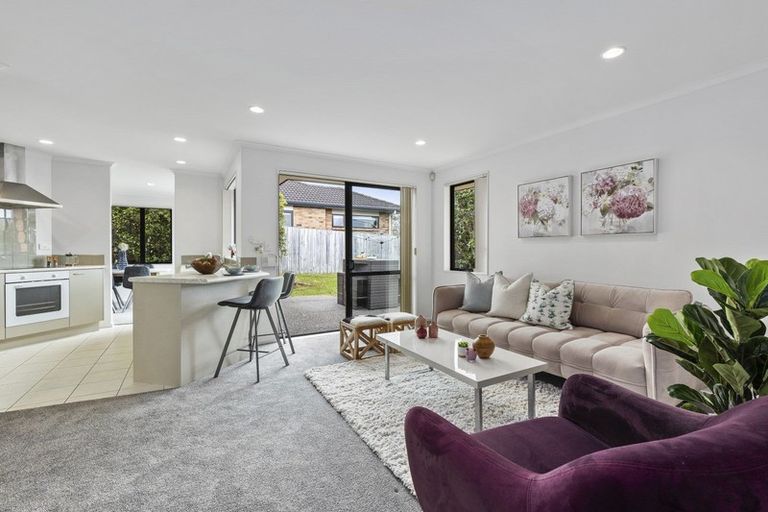 Photo of property in 3 Durbin Court, Greenhithe, Auckland, 0632