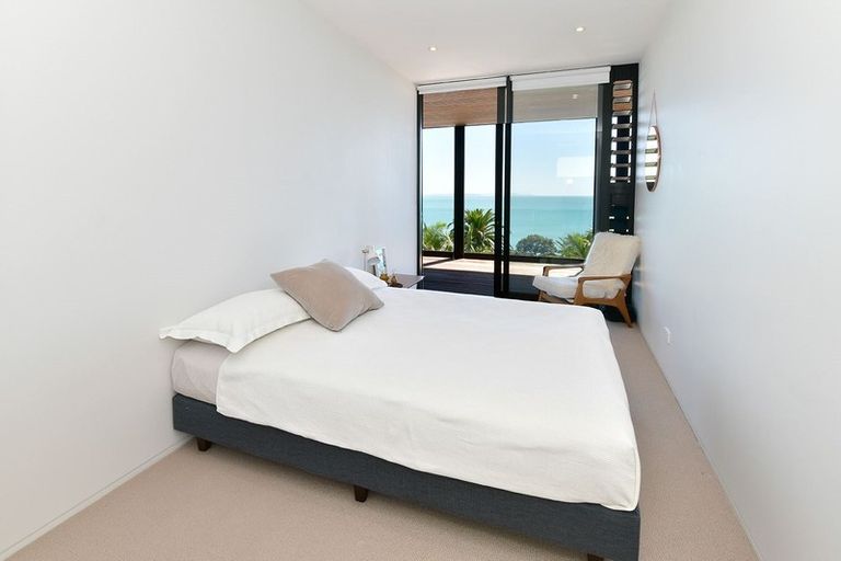 Photo of property in 25c Duncansby Road, Stanmore Bay, Whangaparaoa, 0932