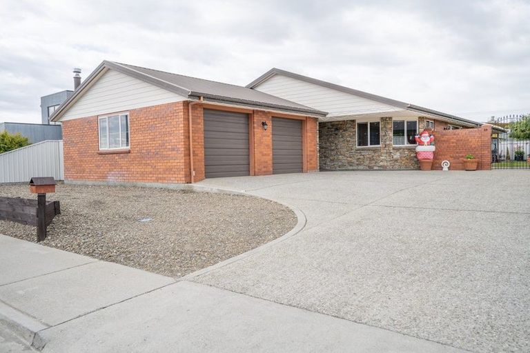 Photo of property in 29 Larch Crescent, Alexandra, 9320