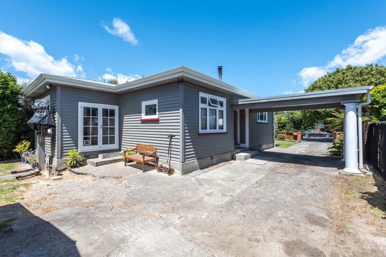 Photo of property in 42 Windermere Road, Papanui, Christchurch, 8053