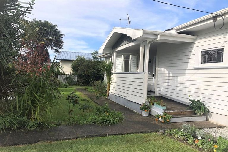 Photo of property in 8 Argyle Street, Waipu, 0510