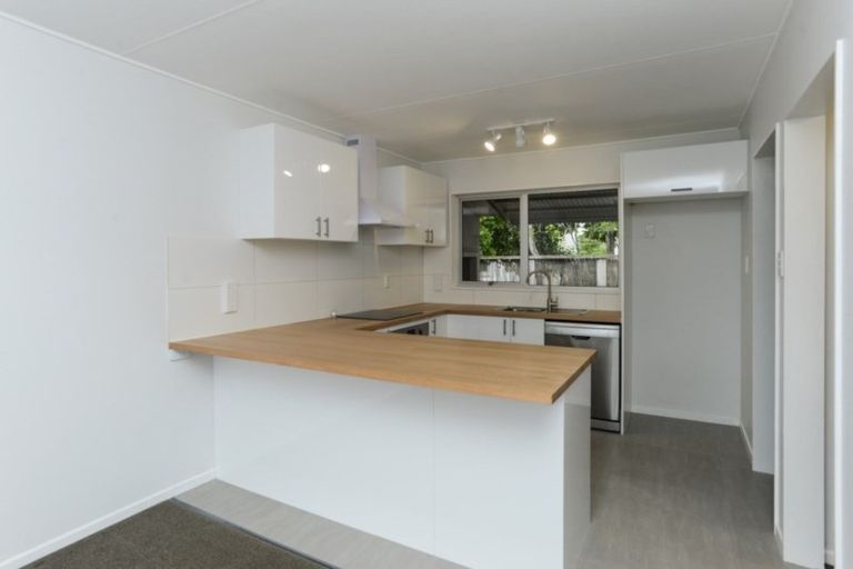 Photo of property in 2/49 Sanders Avenue, Marewa, Napier, 4110