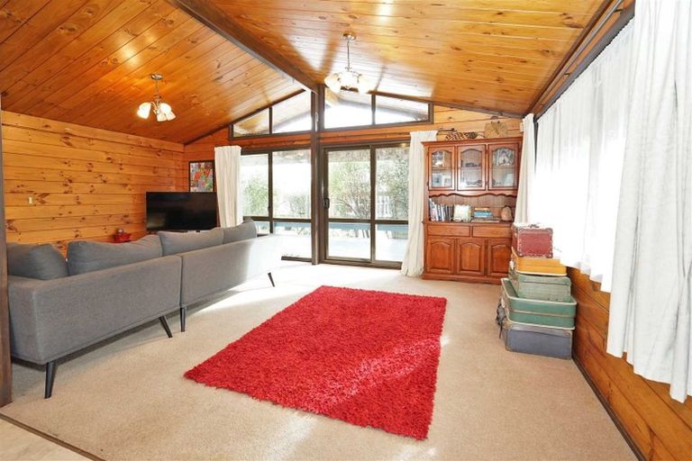 Photo of property in 55 Berkley Avenue, Hillcrest, Hamilton, 3216