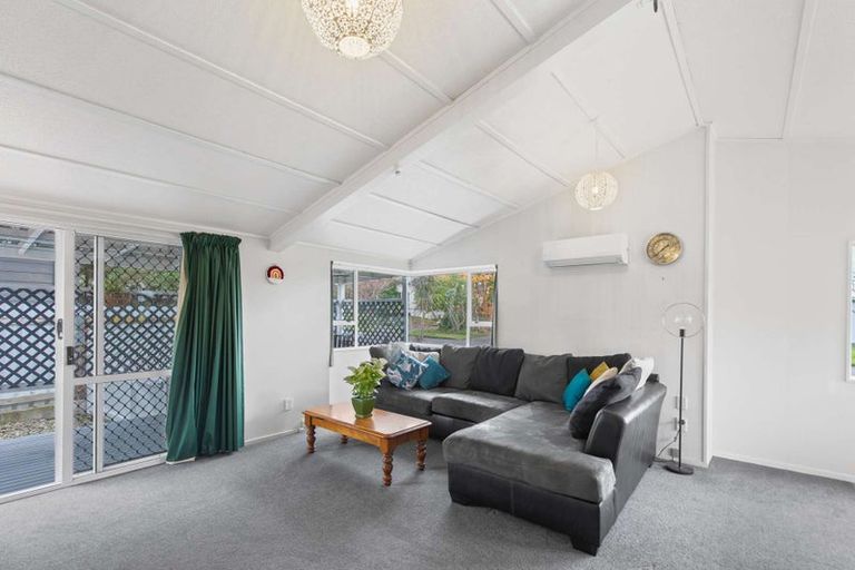 Photo of property in 10 Pirinoa Street, Feilding, 4702