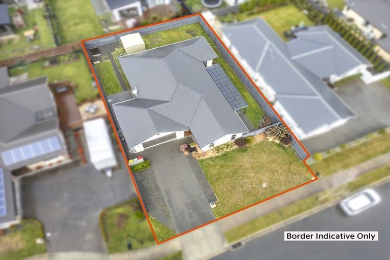 Photo of property in 6 Peter Place, Rangiora, 7400