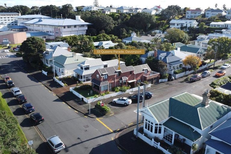 Photo of property in 33 Queens Parade, Devonport, Auckland, 0624
