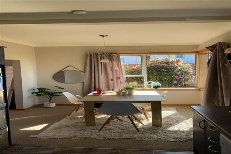 Photo of property in 43 Rugby Street, Highfield, Timaru, 7910