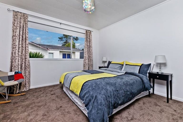 Photo of property in 53 Awaruku Road, Torbay, Auckland, 0630