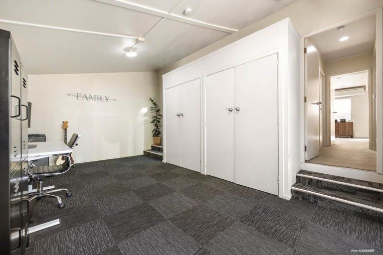 Photo of property in 2/6 Angelo Avenue, Howick, Auckland, 2014