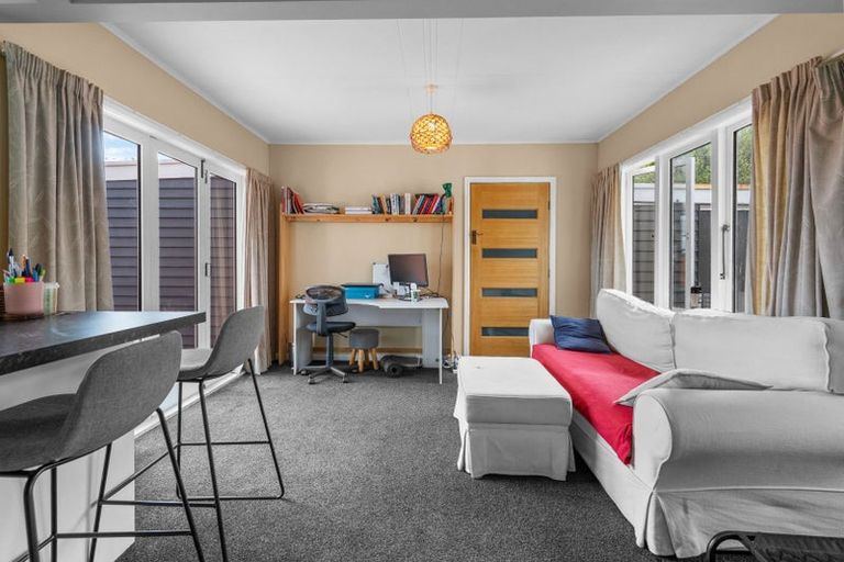 Photo of property in 89 Grey Street, Cambridge, 3434