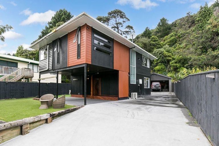 Photo of property in 12c Lane Street, Wallaceville, Upper Hutt, 5018