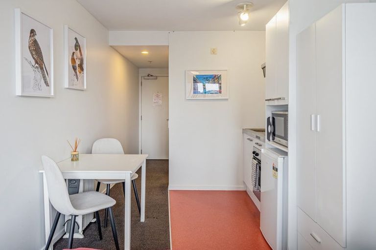 Photo of property in Orange Apartments/victoria Centr, 805/169 The Terrace, Wellington Central, Wellington, 6011