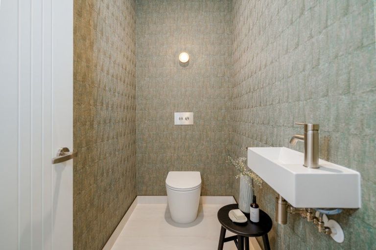 Photo of property in 29 Perehia Mews, Marshland, Christchurch, 8083