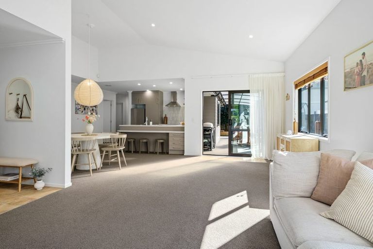 Photo of property in 7a Upper Kingsley Street, Leamington, Cambridge, 3432