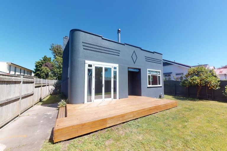 Photo of property in 26 Limbrick Street, Terrace End, Palmerston North, 4410