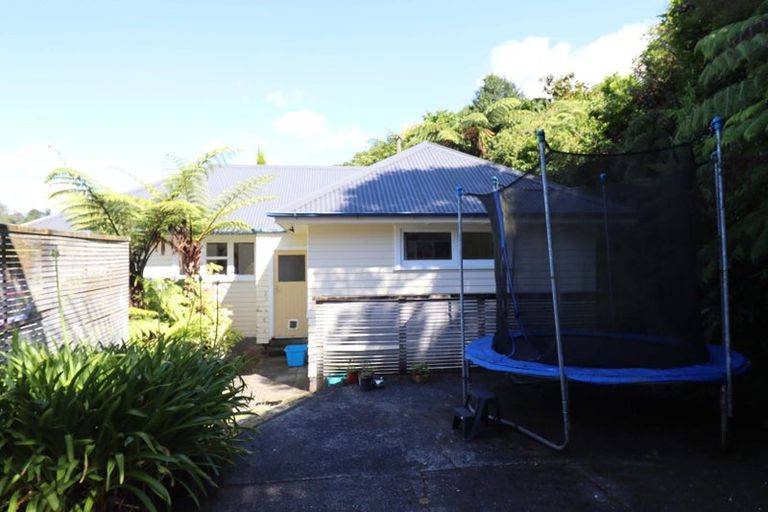 Photo of property in 79 Thomas Street, Stokes Valley, Lower Hutt, 5019