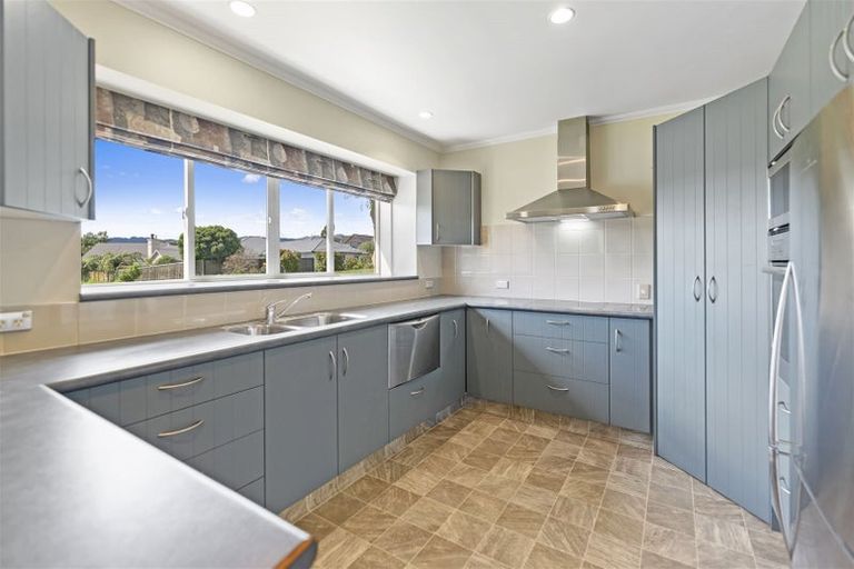 Photo of property in 17 Claremont Rise, Levin, 5510