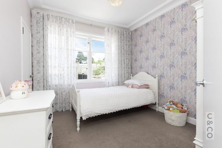 Photo of property in 41 Riverhead Road, Kumeu, 0810