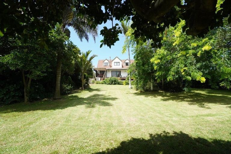 Photo of property in 207 Marsden Point Road, Ruakaka, 0116