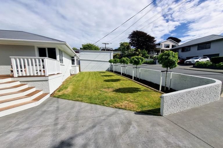 Photo of property in 5 Barton Street, Strandon, New Plymouth, 4312