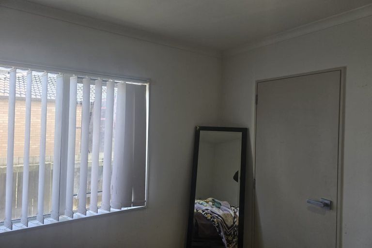 Photo of property in 49b Cambridge Terrace, Papatoetoe, Auckland, 2025