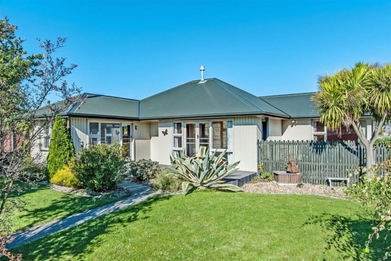 Photo of property in 73 Bridge Street, New Brighton, Christchurch, 8062