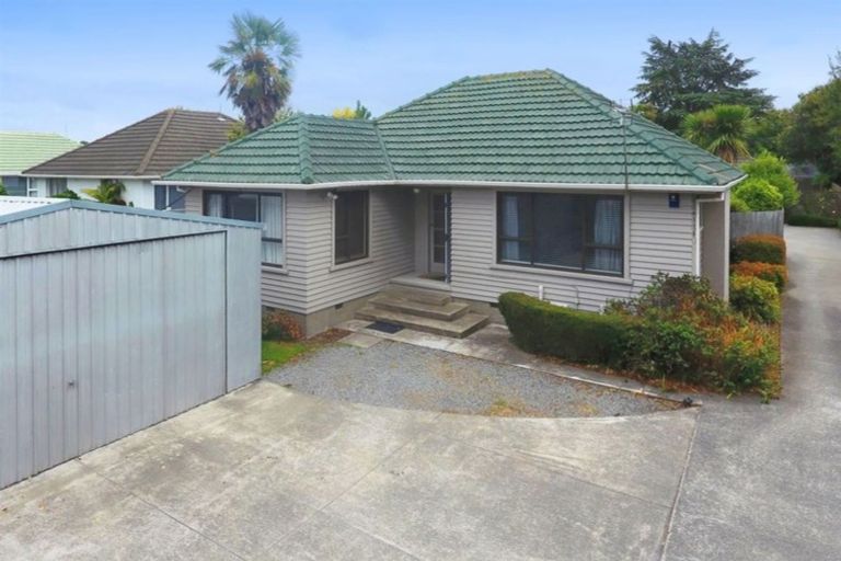 Photo of property in 1/126 Halswell Road, Hillmorton, Christchurch, 8025