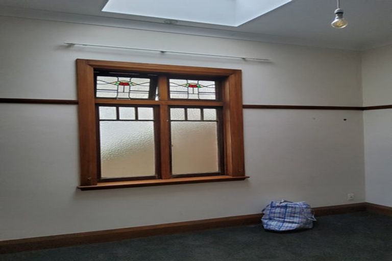 Photo of property in 64 Hawker Street, Mount Victoria, Wellington, 6011