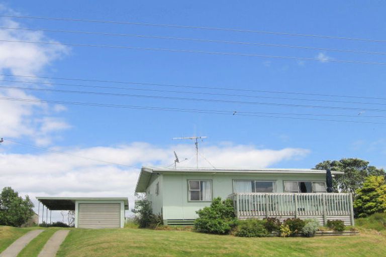 Photo of property in 130 Seaforth Road, Waihi Beach, 3611
