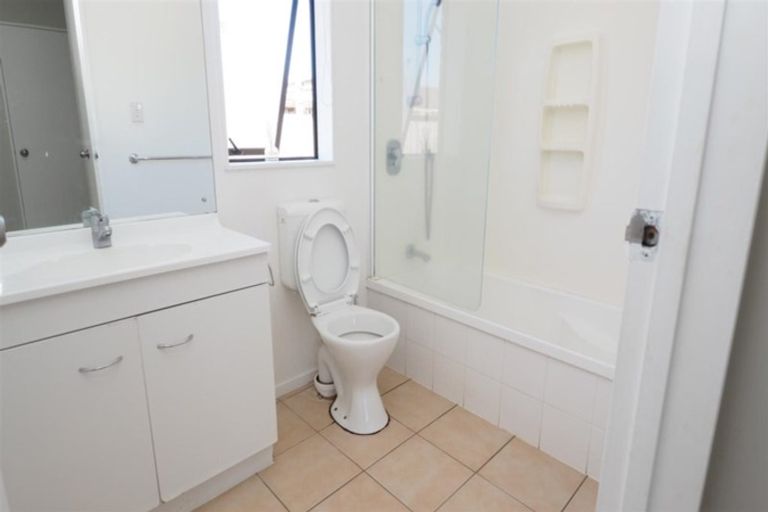 Photo of property in 307 Mahia Road, Weymouth, Auckland, 2103