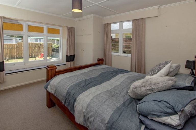 Photo of property in 2 Guys Hill Road, Hospital Hill, Napier, 4110