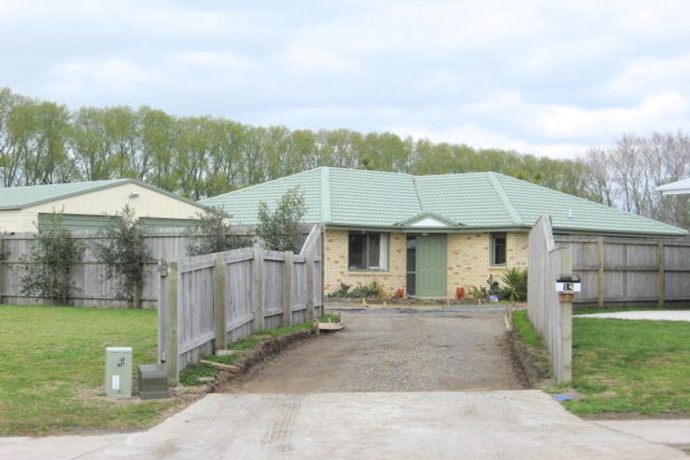 Photo of property in 14 Pacific Place, Whitianga, 3510