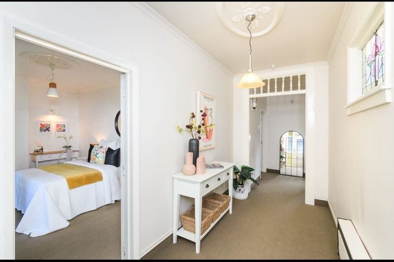 Photo of property in 53 Manson Street, Terrace End, Palmerston North, 4410